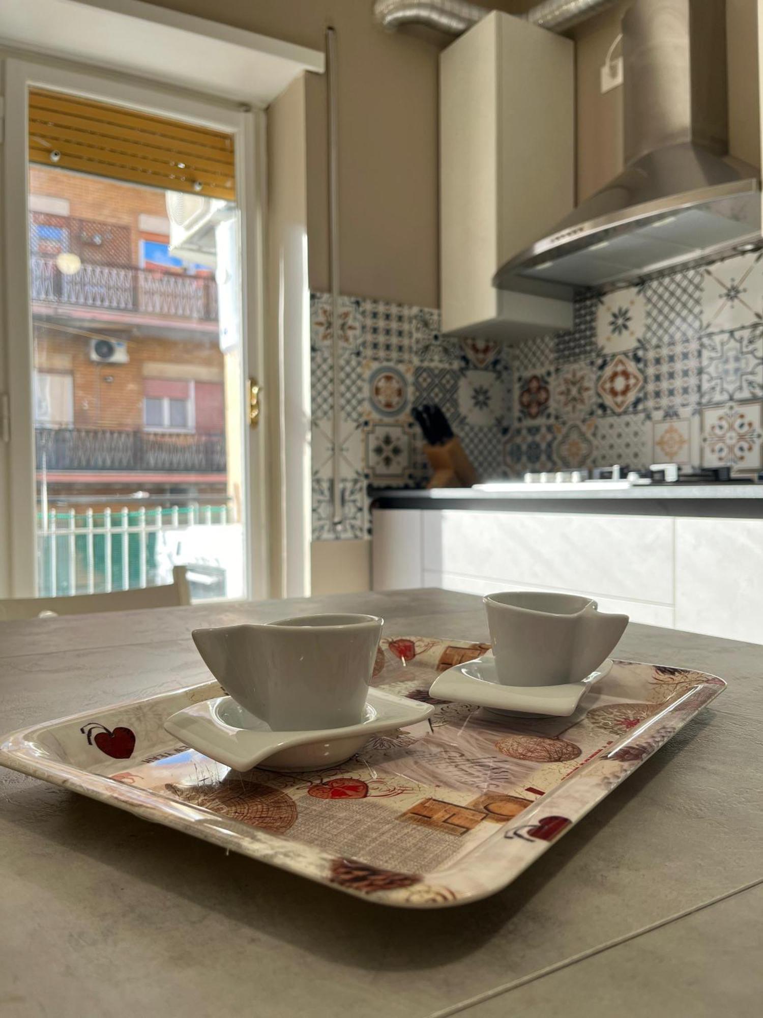 Smart Home Tiburtina Рим Экстерьер фото